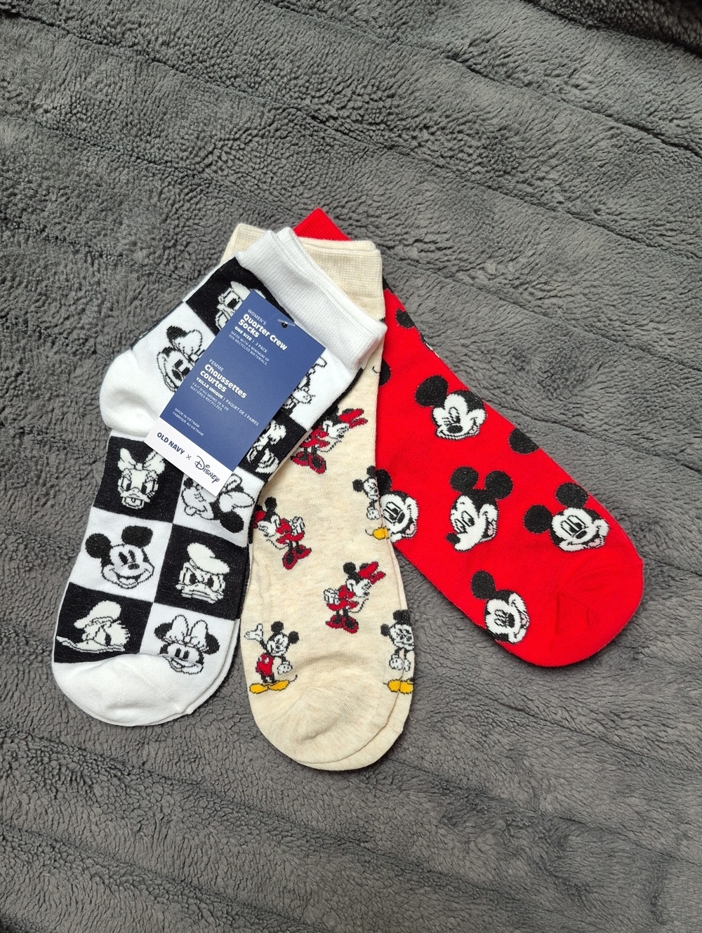 Disney Mickey Mouse 3-Pack Quarter Crew Socks, New With Tags